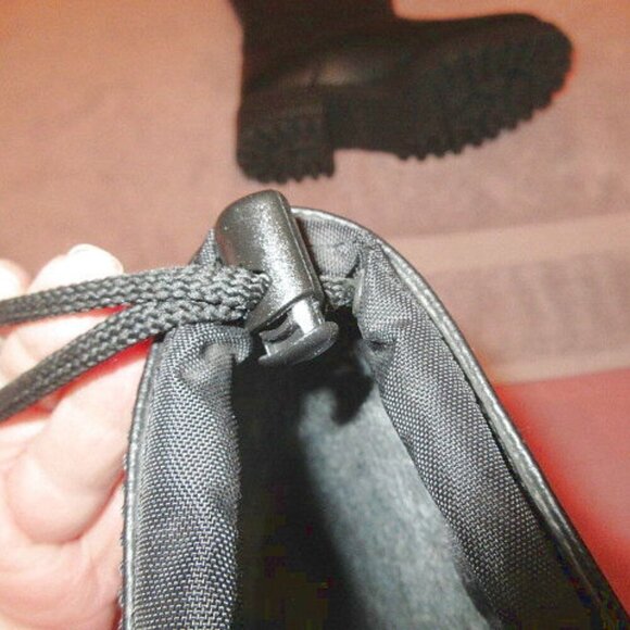 L.L. Bean Women’s Tall Leather Waterproof Boots Size 8 Wool Lined Insulated Lug - Picture 7 of 12